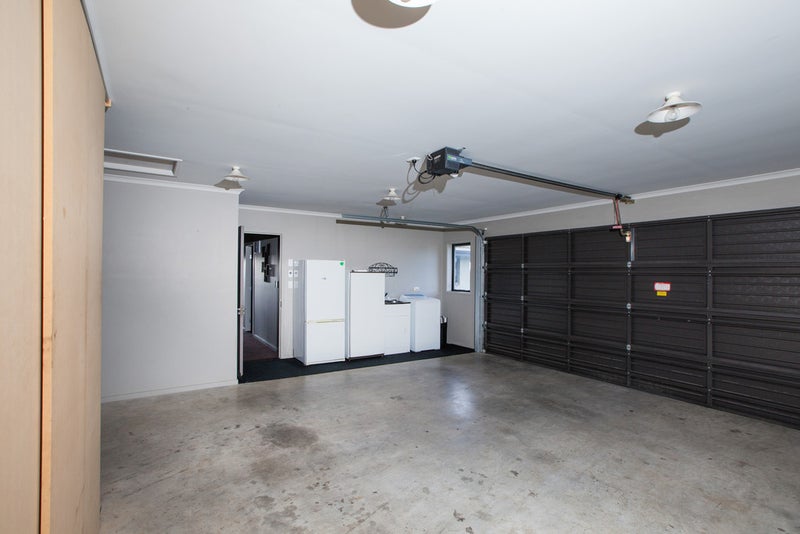 Property Valuation for 11 Ashmore Drive, Frankleigh Park, New Plymouth