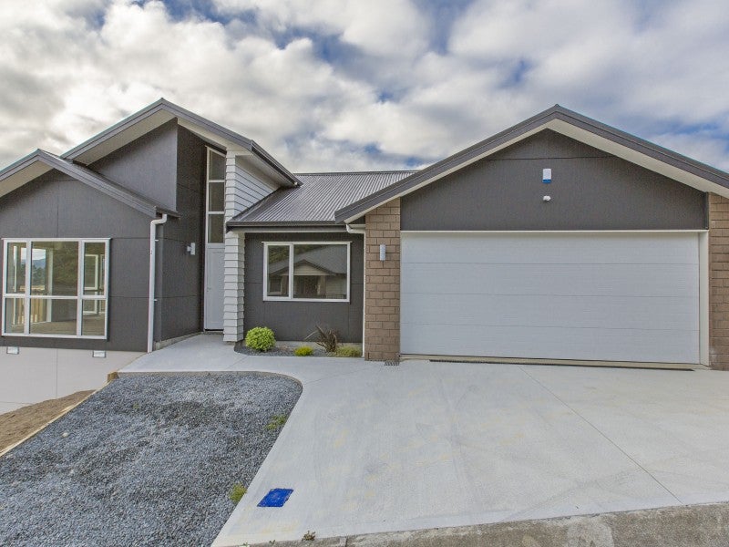 Property Valuation for 12 Tara Place, Belmont, Lower Hutt Trade Me