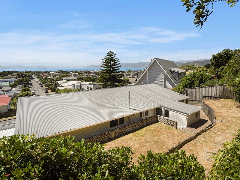 20 Pinnacle Street, Seatoun, Wellington - Carousel 2