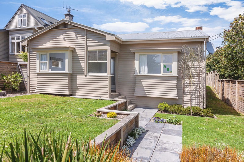 28 Wembley Road, Mount Eden, Auckland - Carousel 1