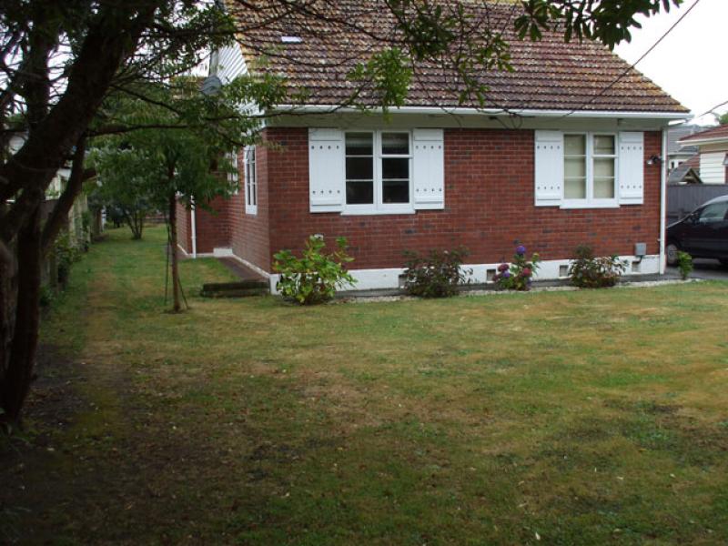 32 Allen Street, Boulcott, Lower Hutt - Carousel 2