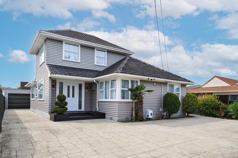 14 Frederick Street, Avalon, Lower Hutt - Carousel 1