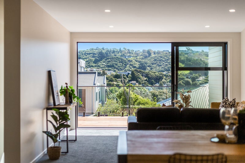 47C Spyglass Lane, Whitby, Porirua - Carousel 2