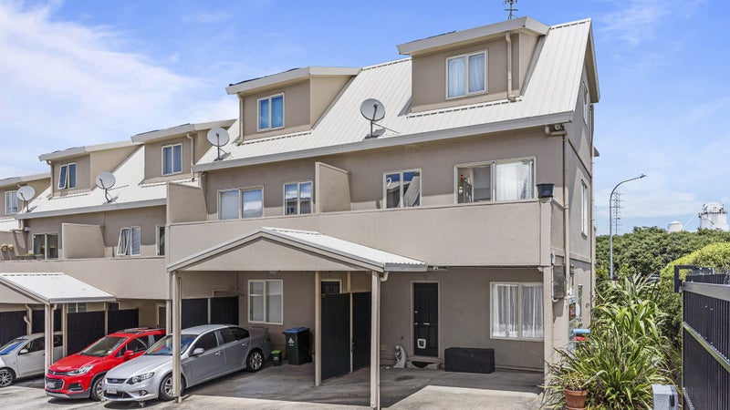 20/39 Onehunga Mall, Onehunga, Auckland - Carousel 1