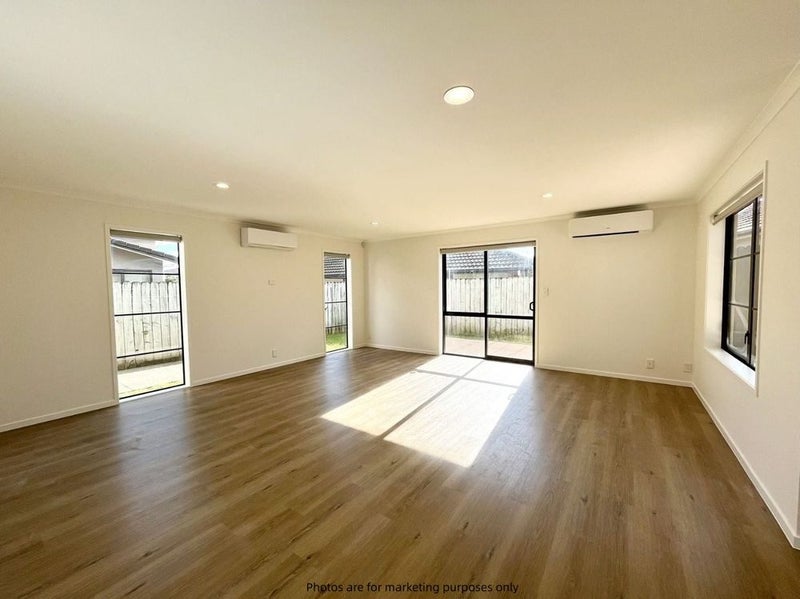 4 Jack Place, Flat Bush, Auckland - Carousel 2