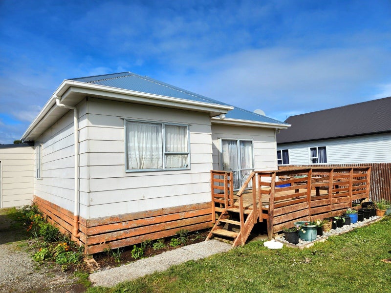 62 Hall Street, Cobden, Greymouth - Carousel 1