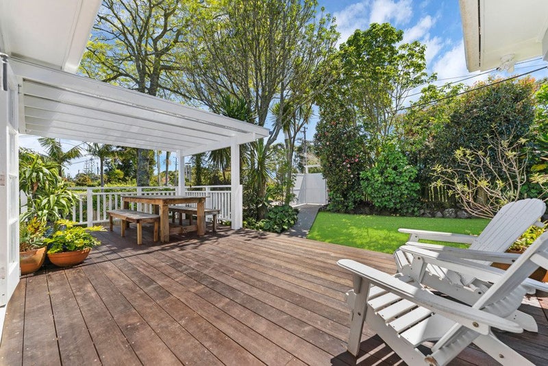 60 Mcentee Road, Waitakere, Auckland - Carousel 2