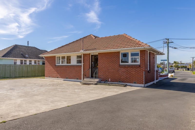 15 Carisbrooke Street, Aranui, Christchurch - Carousel 15