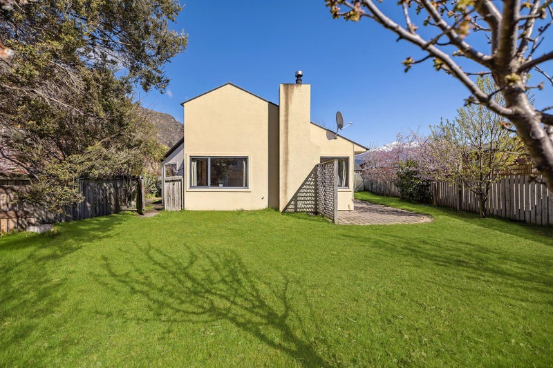 3 Juniper Place, Frankton, Queenstown - Carousel 2