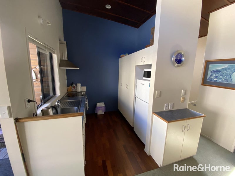 36P Maunganui Road, Mount Maunganui - Carousel 2