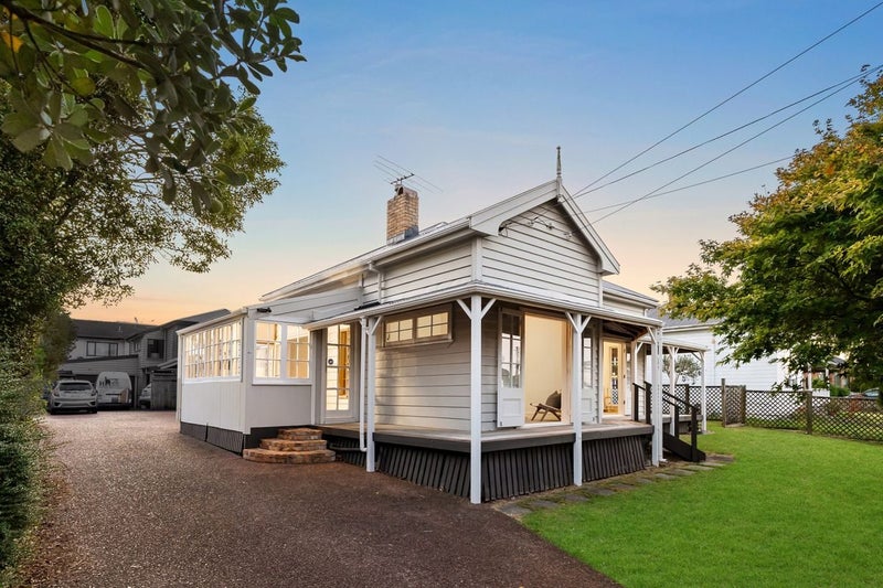 18A Highbury St, Avondale, Auckland City, Auckland - Carousel 2