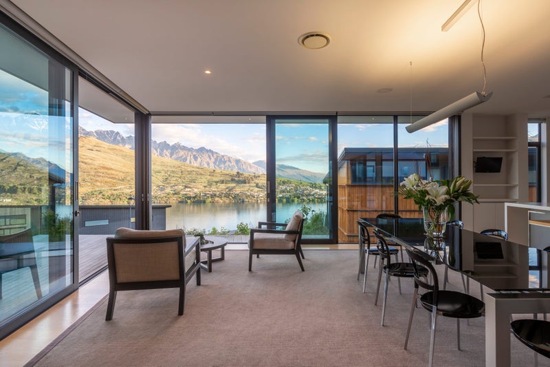 61 Highview Terrace, Queenstown, Queenstown - Carousel 2