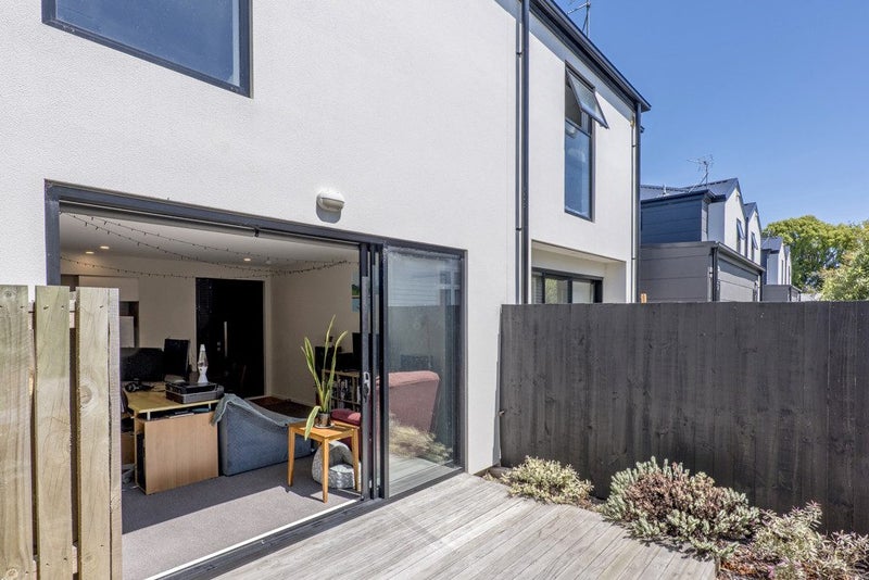 2/9 Bolton Avenue, Spreydon, Christchurch - Carousel 2