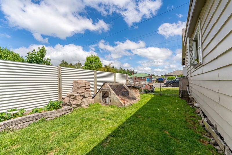 12 Maude Street, Temuka - Carousel 21
