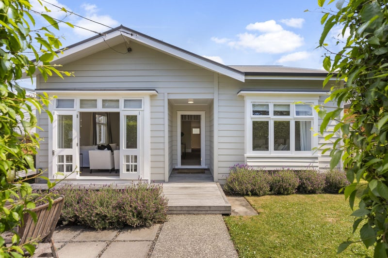 8 Torrance Street, Epsom, Auckland - Carousel 1