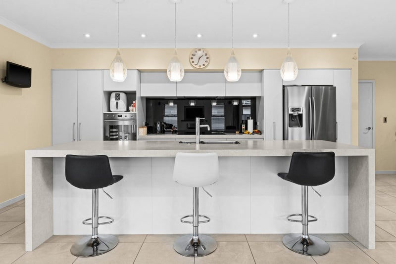 41 Tasman Drive, Poraiti, Napier - Carousel 2