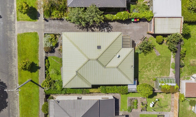 22 Ainslee Place, North East Valley, Dunedin - Carousel 30