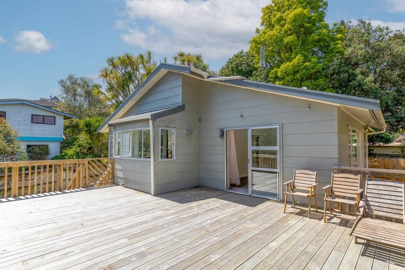 103 Wirihana Road, Titirangi, Auckland - Carousel 1