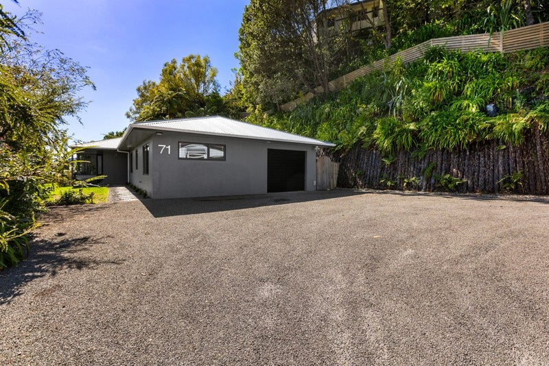 71 Poplar Grove, Whalers Gate, New Plymouth - Carousel 26
