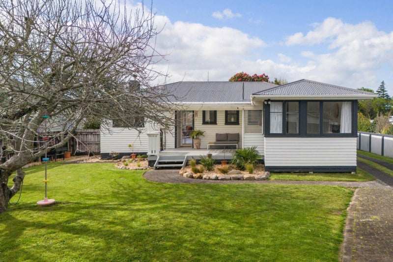 33 Adams Street, Waihi, Waihi - Carousel 1