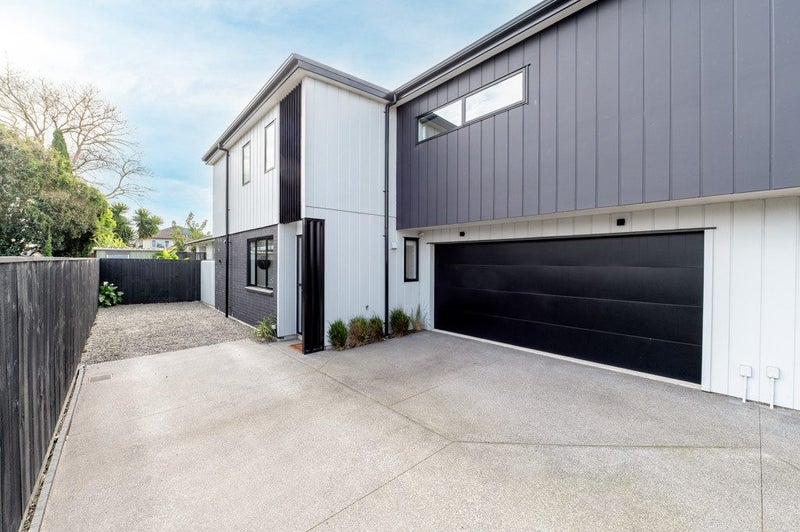 16D Harris Road, Mount Wellington, Auckland - Carousel 1