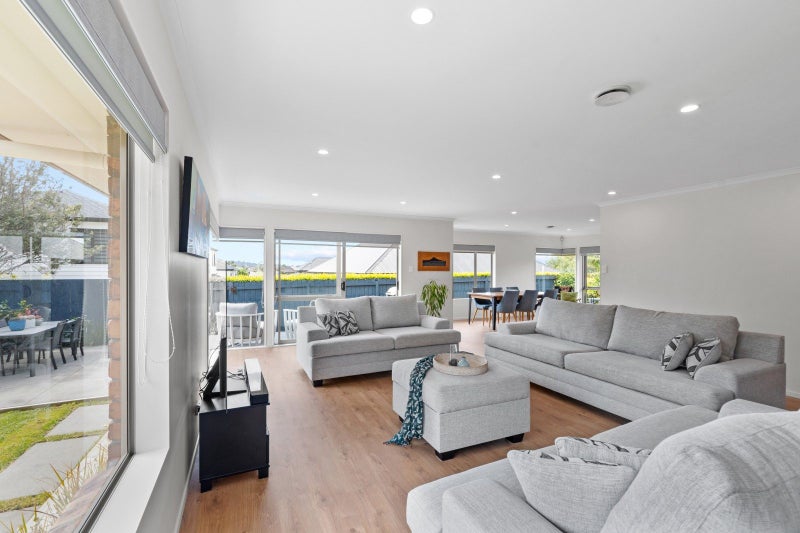 26 Nanleen Rise, Manurewa, Auckland - Carousel 2