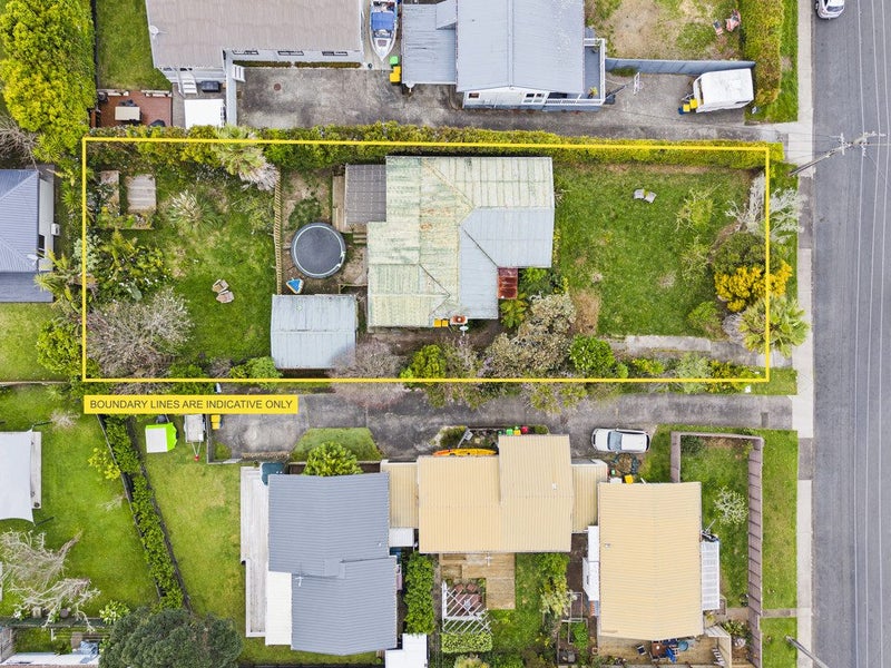 10 Drome View Place, Beach Haven, Auckland - Carousel 7