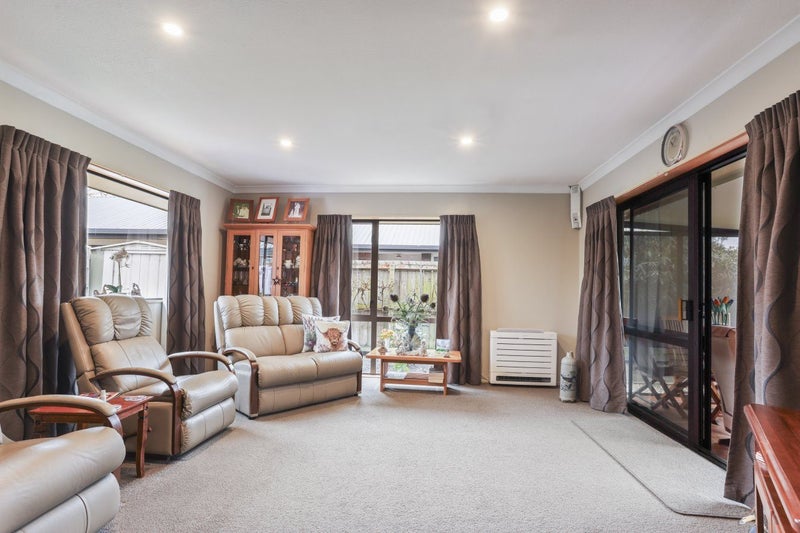 38 Fairweather Crescent, Kaiapoi, Kaiapoi - Carousel 2