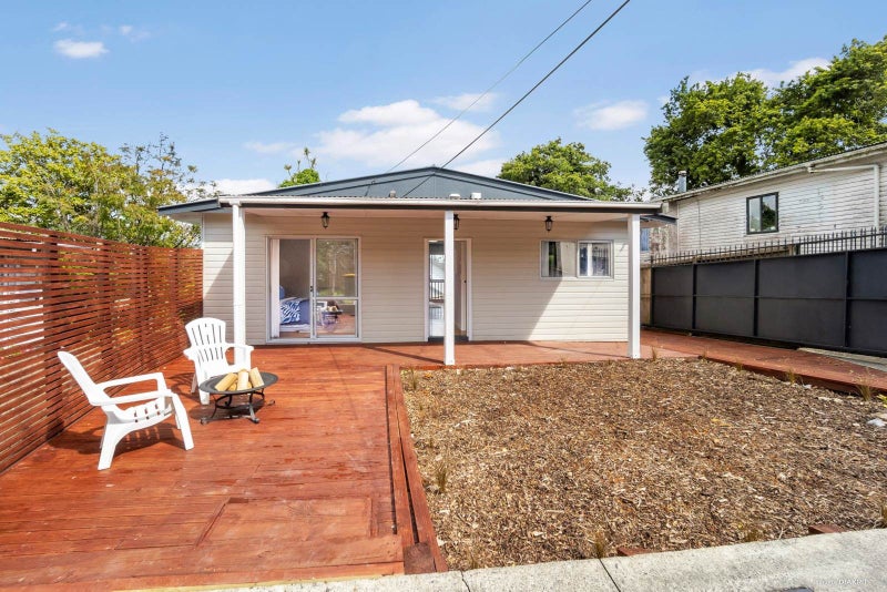 7B Seymour Road, Sunnyvale, Auckland - Carousel 2