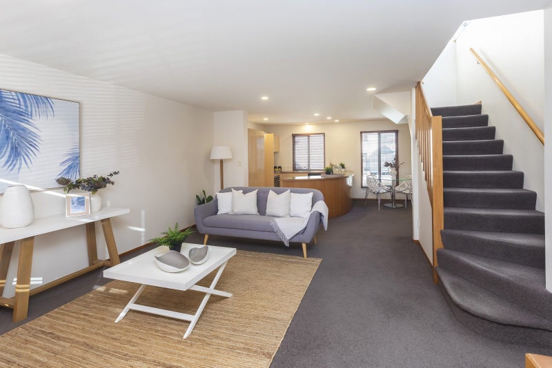 8/49 Gloucester Street, Christchurch Central, Christchurch - Carousel 2