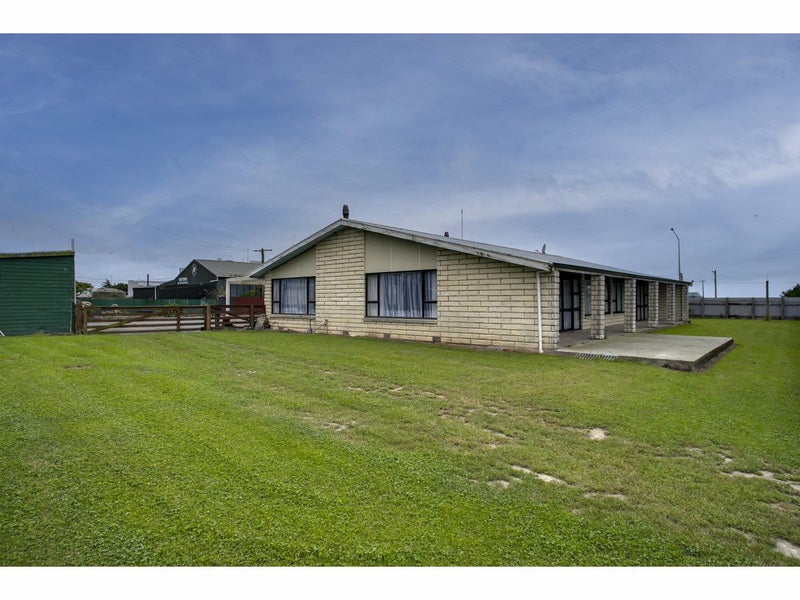 48 Waimate Highway, St Andrews - Carousel 26