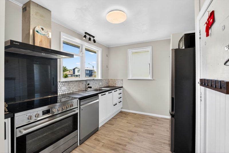 42 Williams Street, Marewa, Napier - Carousel 2