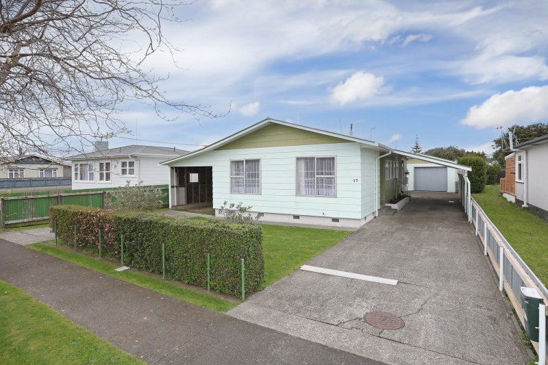17 Derby Street, Feilding, Feilding - Carousel 1