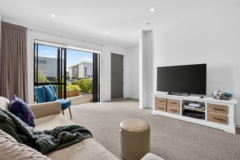28 Walter Merton Road, Hobsonville, Auckland - Carousel 2