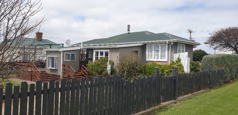 30 Leicester Street, Patea - Carousel 1