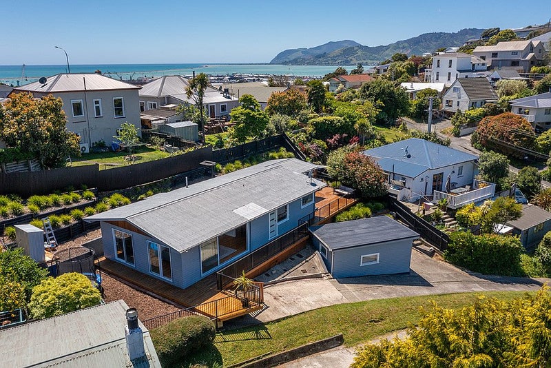 64 Russell Street, Stepneyville, Nelson - Carousel 2