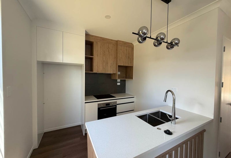 28B Pinedale Place, Henderson, Auckland - Carousel 2