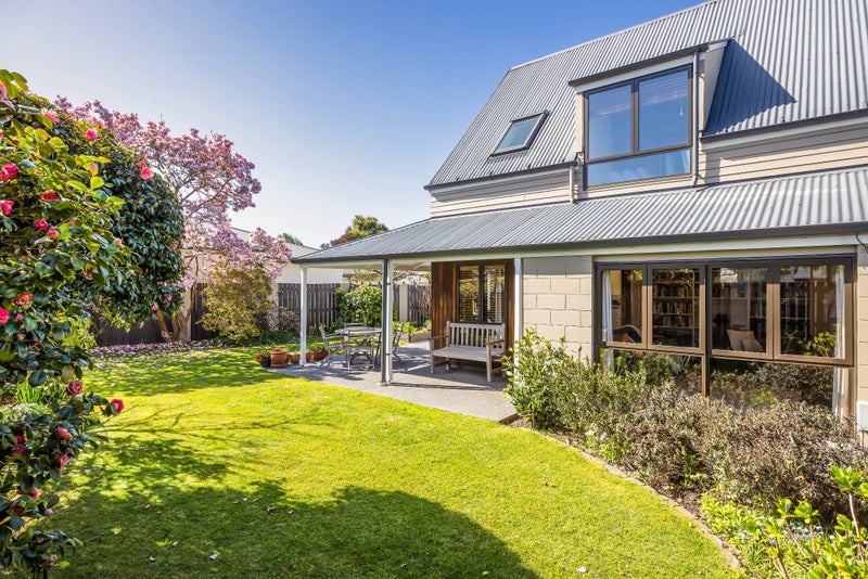 84 Palatine Terrace, Saint Martins, Christchurch - Carousel 2