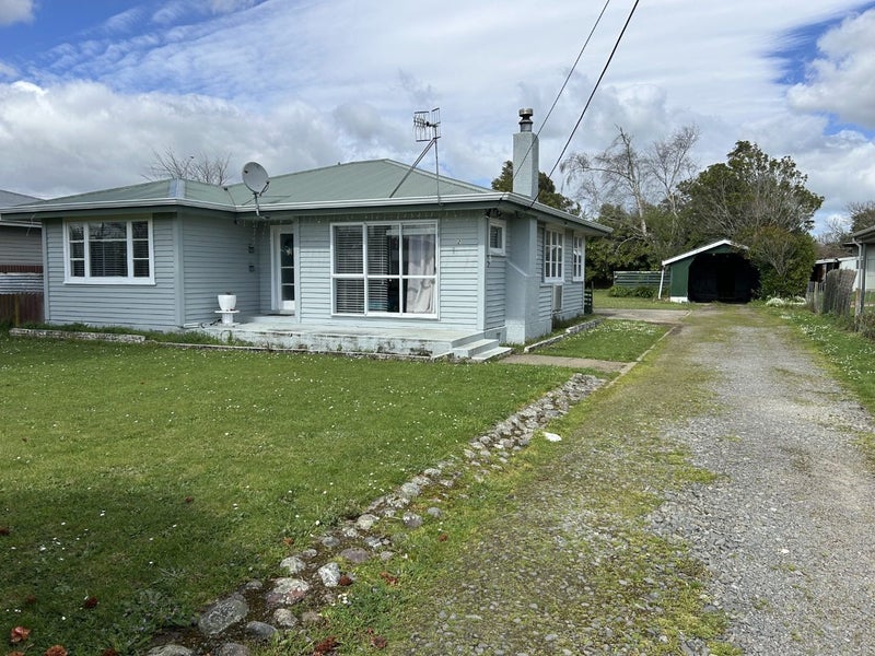 12 Tiraumea Road, Pahiatua - Carousel 1