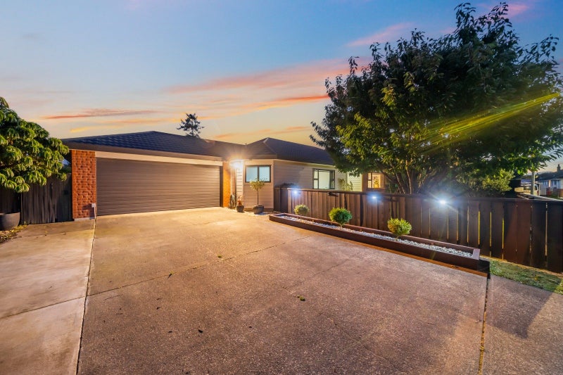 28 Tararua Street, Trentham, Upper Hutt - Carousel 1
