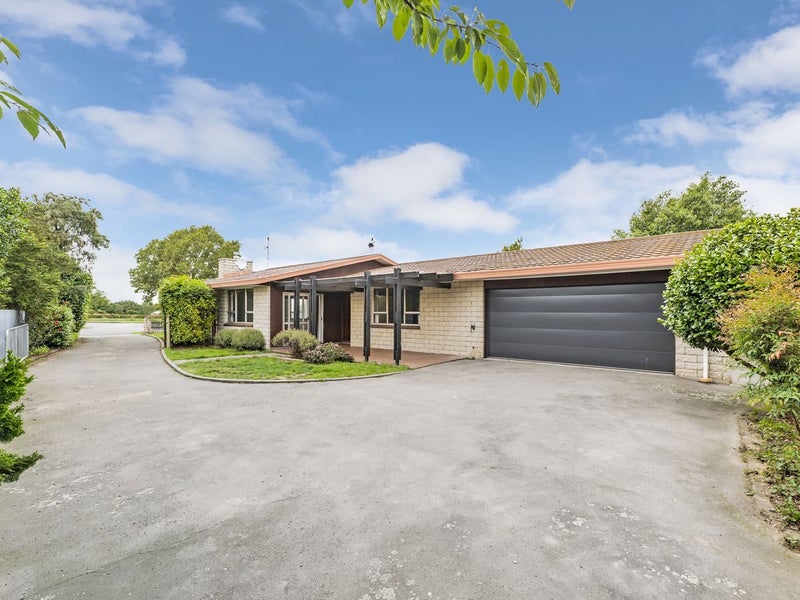 9 Greendale Road, Darfield, Darfield - Carousel 2