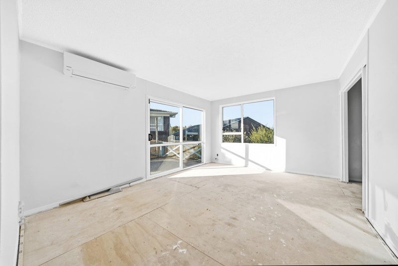 49 Hyperion Drive, Randwick Park, Manukau City, Auckland - Carousel 2