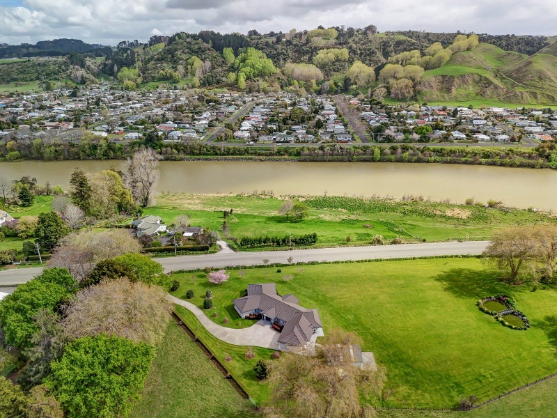 36 Riverbank Road, Okoia, Whanganui - Carousel 2
