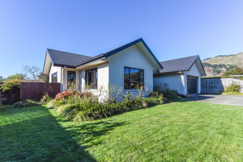 17 Hart Road, Richmond - Carousel 22