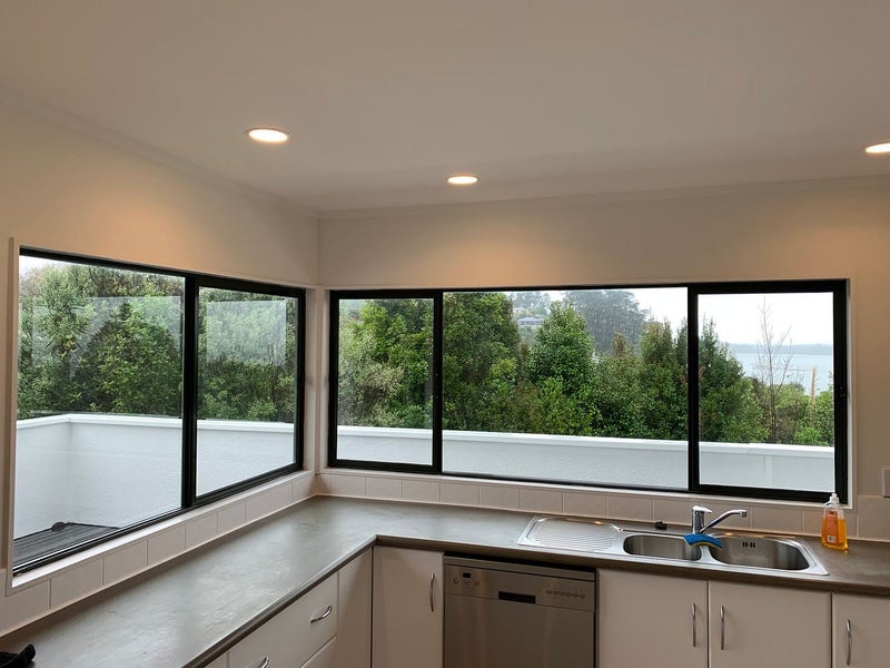 12A Himalaya Crescent, Lynfield, Auckland - Carousel 2