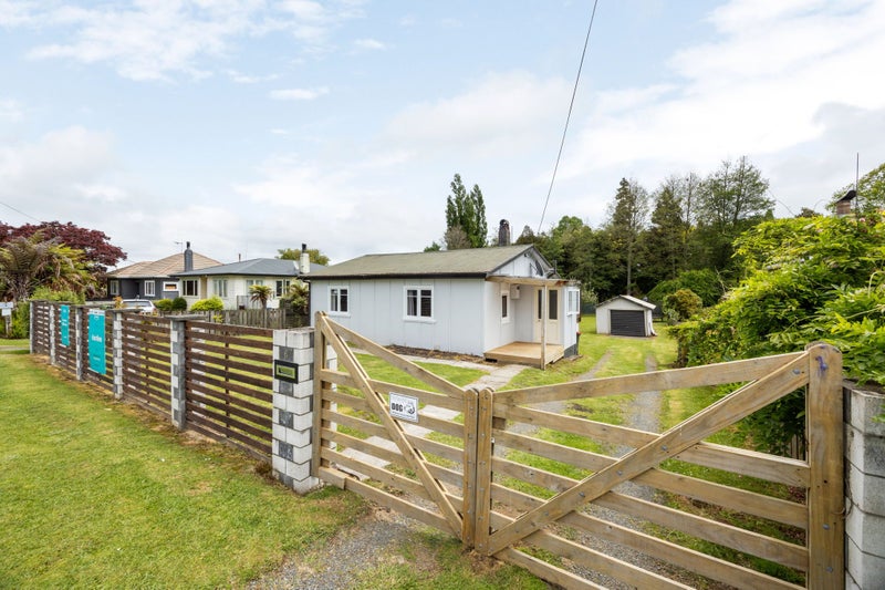 6 Carey Street, Kihikihi, Te Awamutu - Carousel 1
