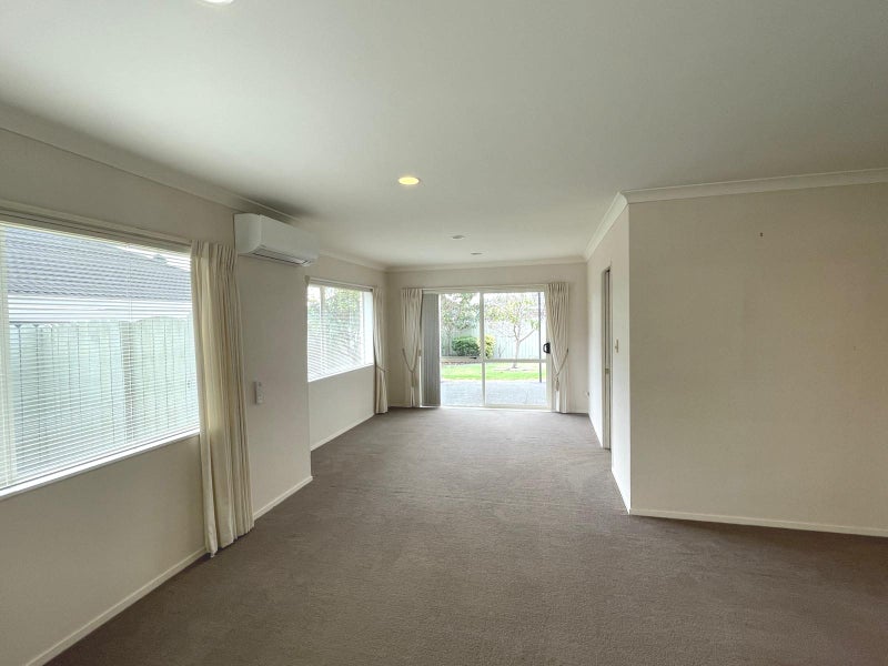 3 Brittas Place, East Tamaki, Auckland - Carousel 2