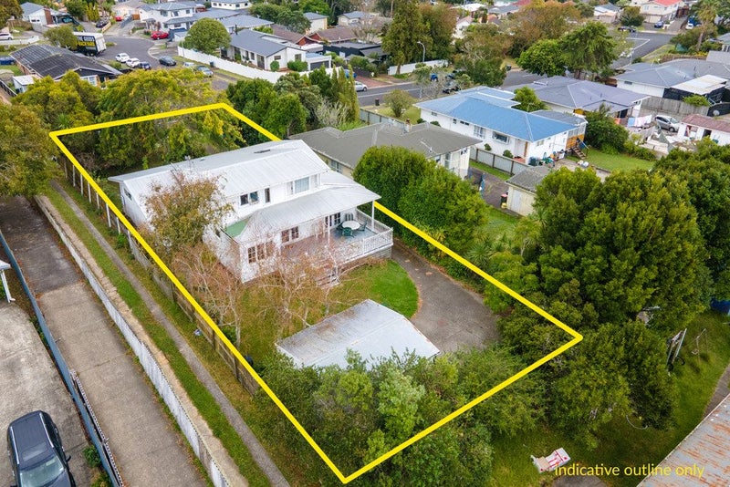 205 Halsey Drive, Lynfield, Auckland - Carousel 1