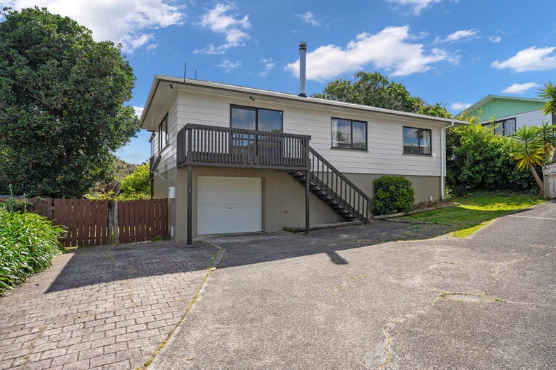 124 Paramount Parade, Tikipunga, Whangārei - Carousel 1