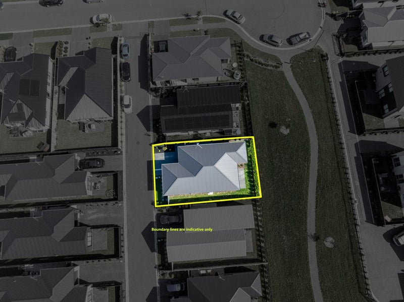 10 Clontarf Lane, Belfast, Christchurch - Carousel 19